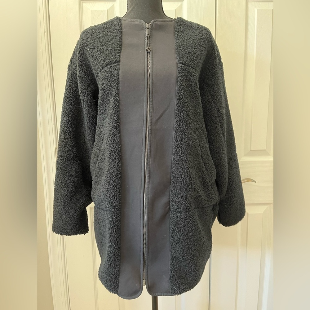 Lululemon Fleece Full Zip Collarless Textured Size 4